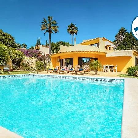Villa In Albufeira With Private Pool And Garden Вилла *