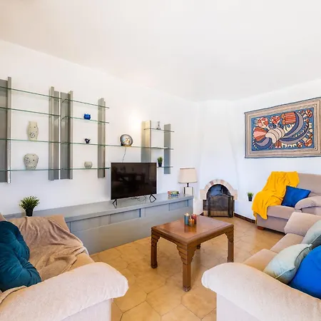 Вилла Villa In Albufeira With Private Pool And Garden