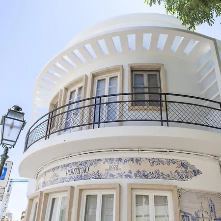 Villa In Albufeira With Private Pool And Garden * Албуфейра
